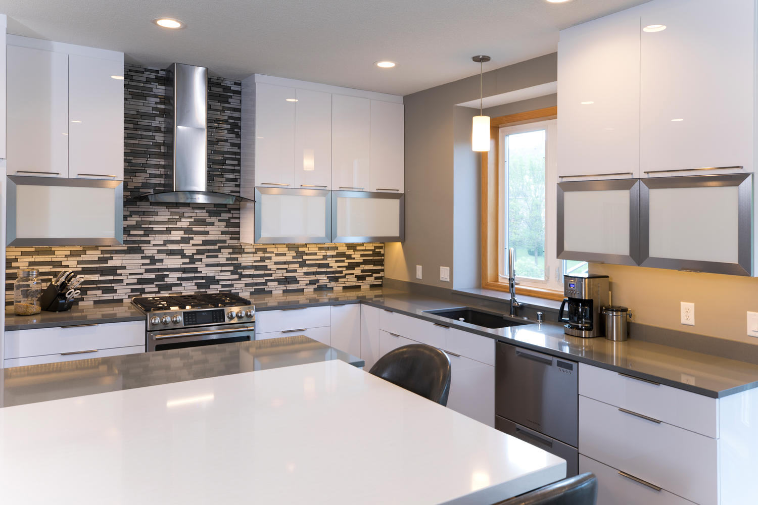 Lakeville Contemporary Kitchen Remodel