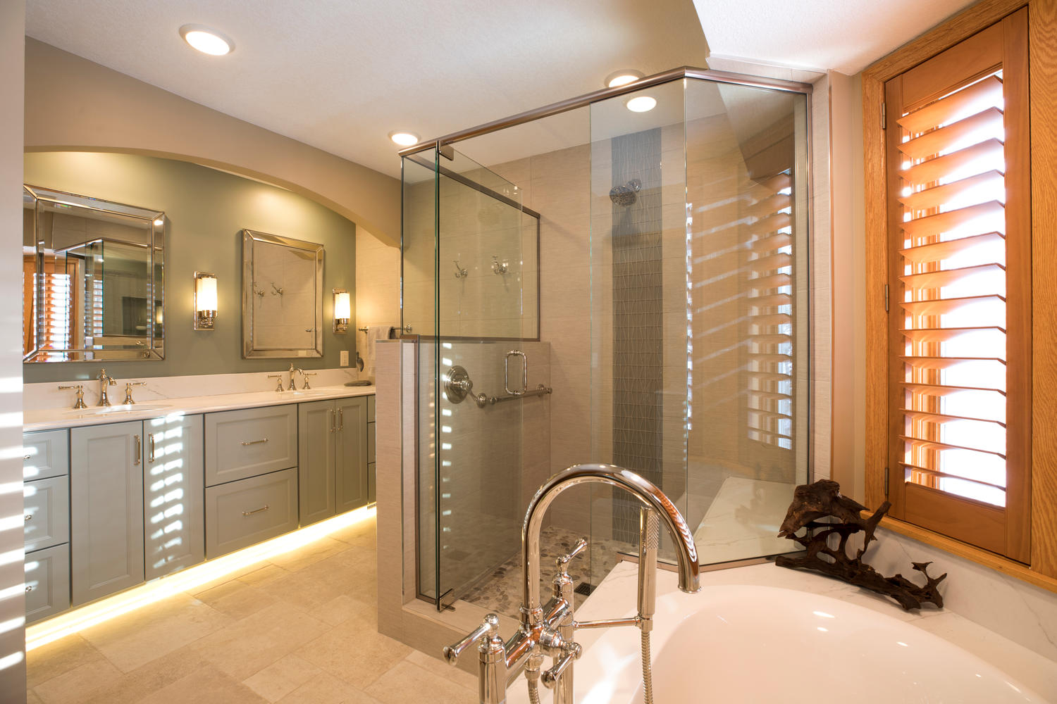 Apple Valley Master Bathroom Remodel
